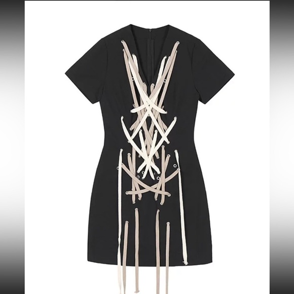 BLACK dress with short sleeves and front stings. Zippered back. Medium. NWT - Picture 2 of 6